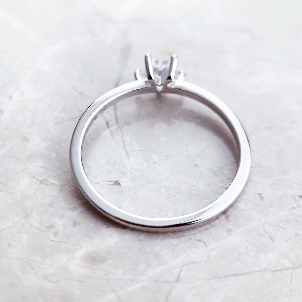 Bague Étoile Magique Argentée - Éclat Céleste