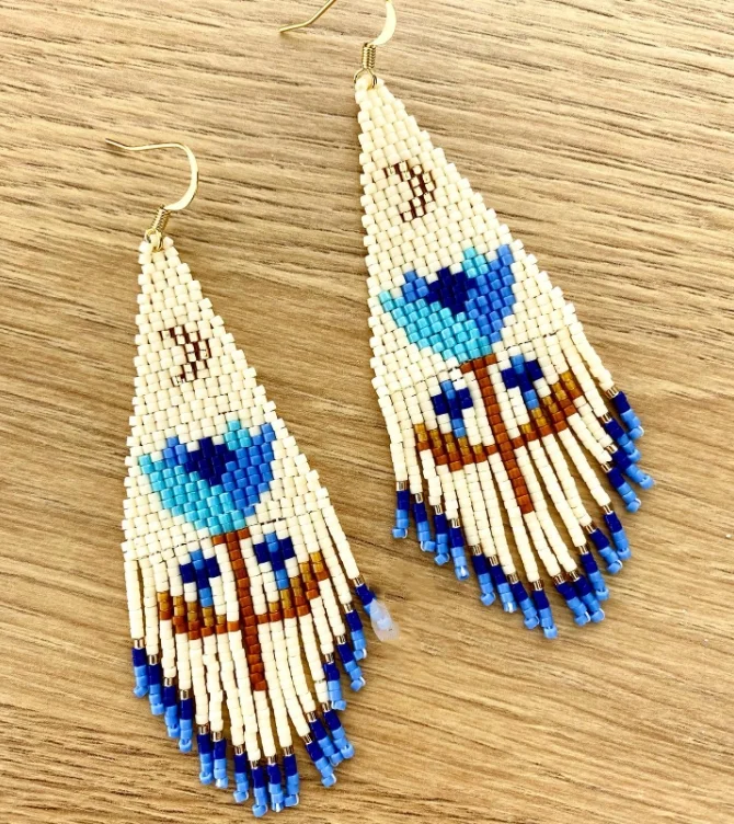 Boucles d'oreilles bohèmes lune et perles  -  finition chaude