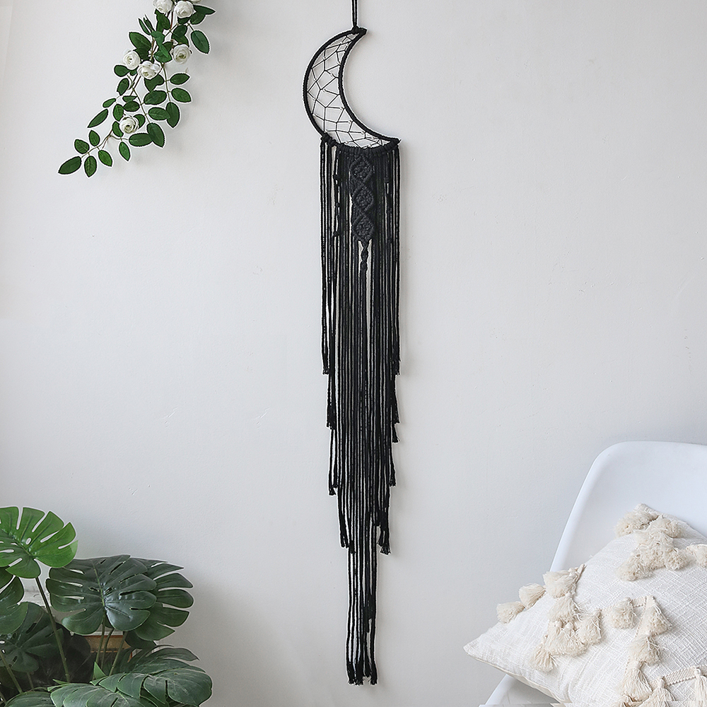 Attrape-Rêves Croissant Noir – Macramé & Franges Célestes