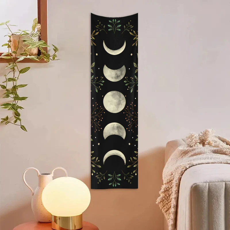 Tenture phases de lune – Couronne végétale sur fond noir