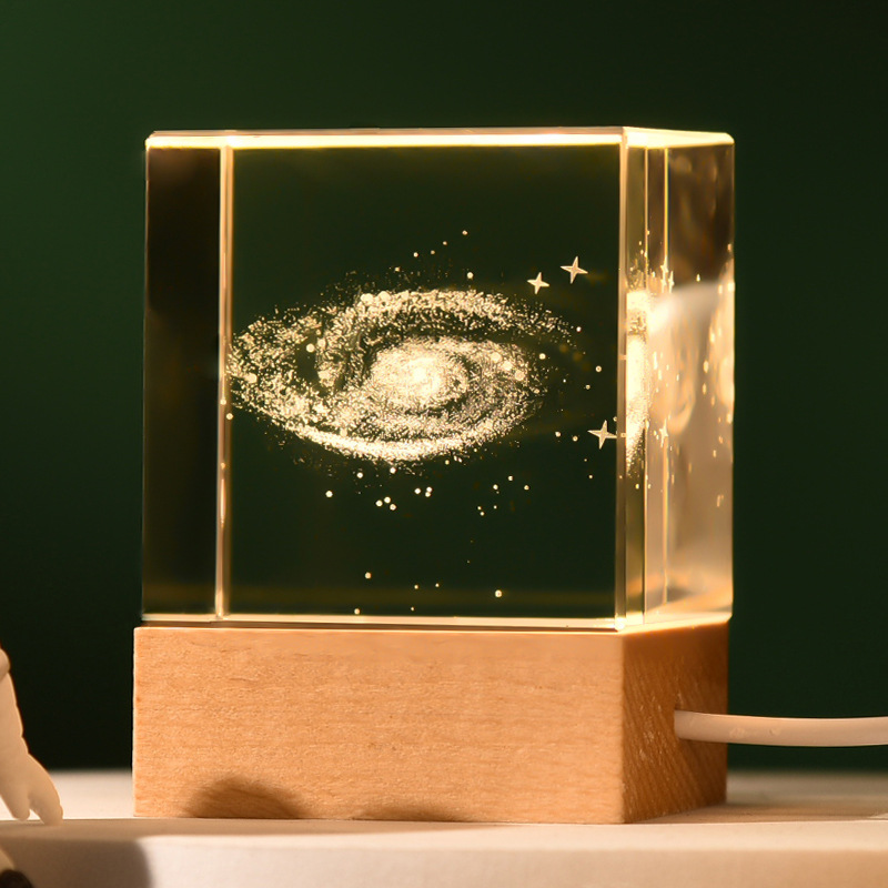 Cube de Cristal Galaxie & Planète – Base Bois Lumineuse